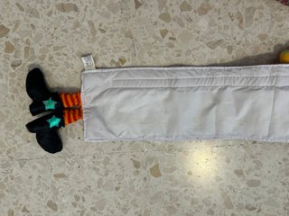 Muñeca medidor de peluche con sombrero de bruja