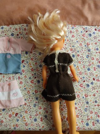 Muñeca Nancy con ropa
