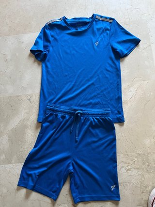 Conjunto deportivo niño naranja T8-9