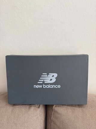 Zapatillas New Balance U9060JCG Gris Talla 40