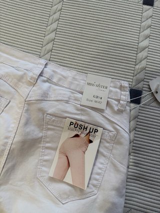 Pantalón vaquero blanco MISS SISTER