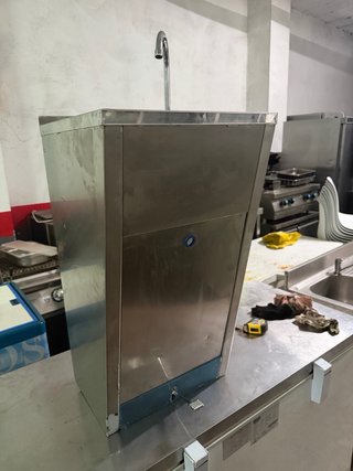 Lavamanos Acero Inox 45x45x85 casi nuevo