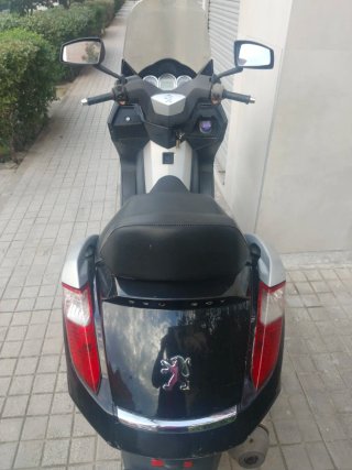 Peugeot Satelis 125 Scooter Negro
