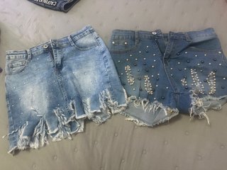 Falda y shorts vaqueros adornados