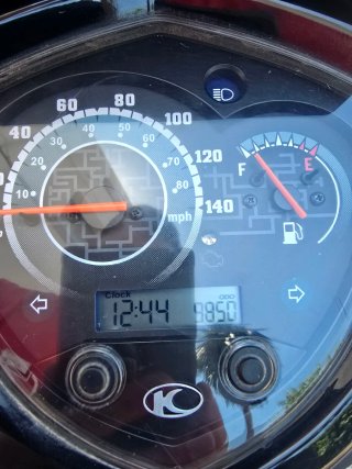 Kymco Agility City 125 · 9.850 km · ruedas nuevas