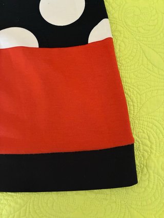Vestido de lunares negro y rojo t-M Promod