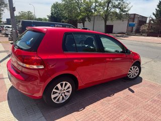 Volkswagen Golf 2011 5 puertas 230.000KM