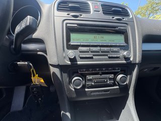 Volkswagen Golf 2011 5 puertas 230.000KM