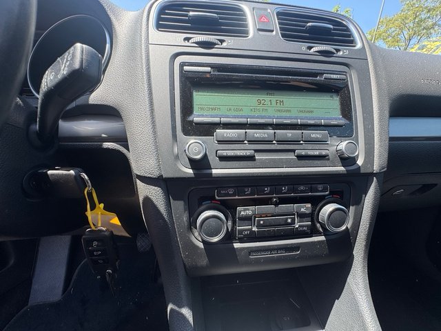 Volkswagen Golf 2011 5 puertas 230.000KM
