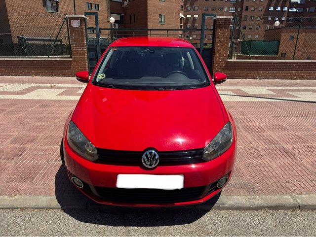 Volkswagen Golf 2011 5 puertas 230.000KM