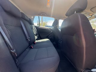 Volkswagen Golf 2011 5 puertas 230.000KM