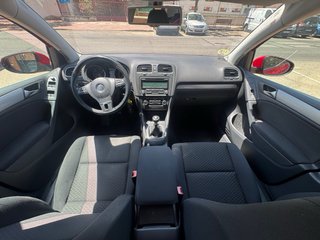 Volkswagen Golf 2011 5 puertas 230.000KM