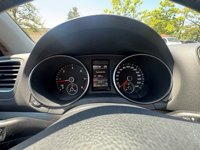 Volkswagen Golf 2011 5 puertas 230.000KM