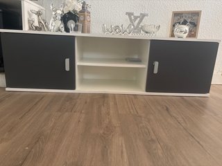 Mueble modular comedor gris y blanco