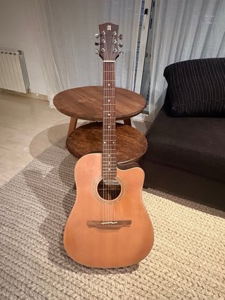 Alhambra W-300 CW OP LP E7 Guitarra