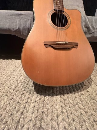 Alhambra W-300 CW OP LP E7 Guitarra