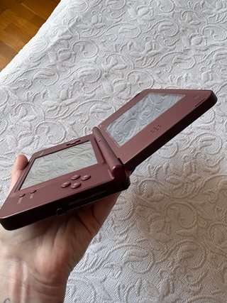 Nintendo DSi XL Granate/Burdeos