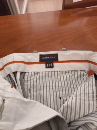 Pantalón Verano Hombre Rallas Finas Beige