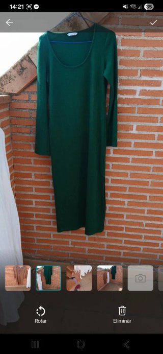 Vestido marrón con bordado floral