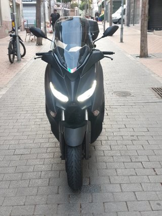 Yamaha XMAX 125cc Negra