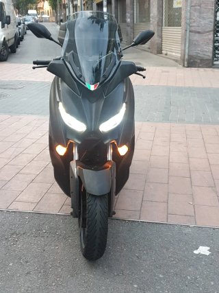 Yamaha XMAX 125cc Negra