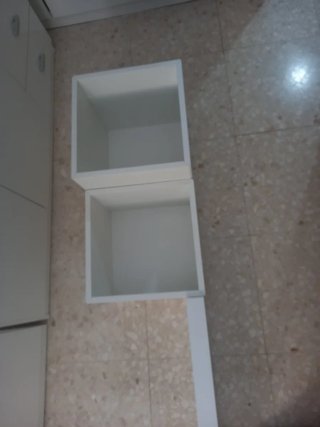 Estantería modular blanca
