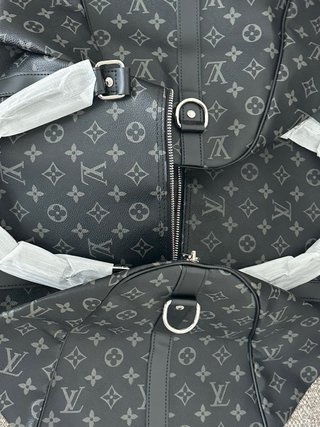Borsa da viaggio Louis Vuitton 55 cm nera