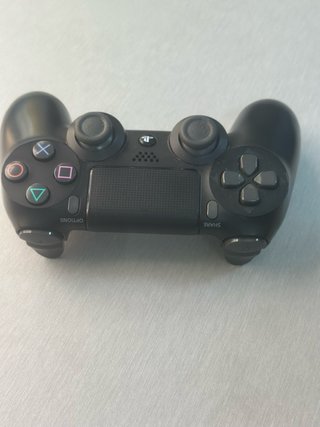 Confezione da tre controller PlayStation 4 (PS4) Nero