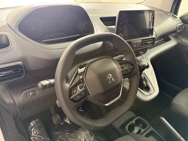 Peugeot Partner Nueva a estrenar Enganche rem 2024