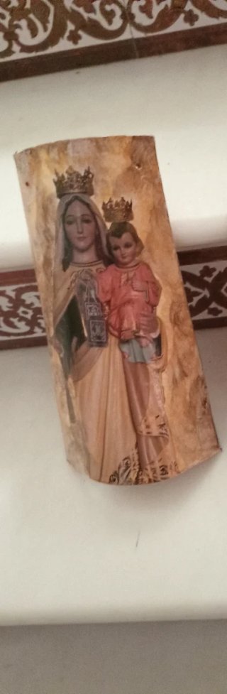 Teja Virgen del Carmen.Solo queda una unidad.Corre