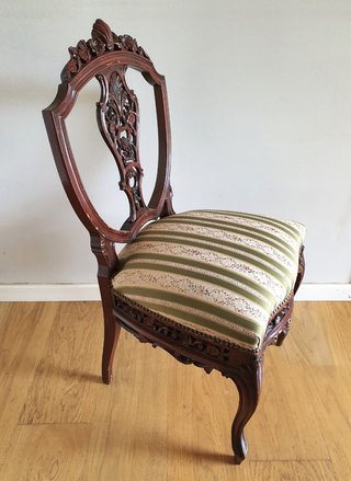 Silla calzador antigua para restaurar.