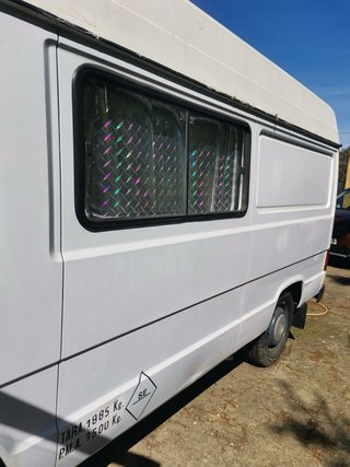 furgoneta clasica mercedes