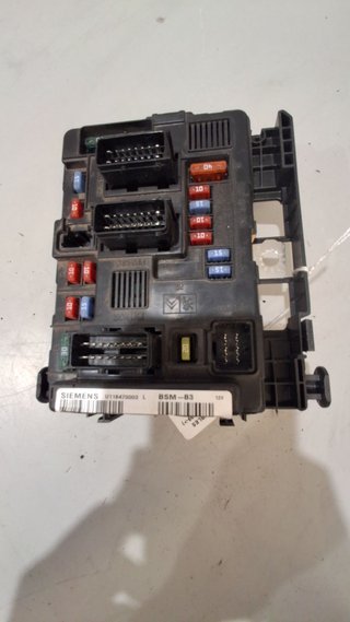 CAJA RELES / FUSIBLES Citroen Xsara Picasso (1999->)