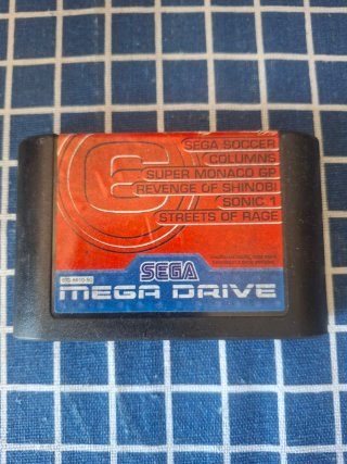 MEGADRIVE ORIGINAL MEGA6 (MEGAGAMES 6 ROJO)