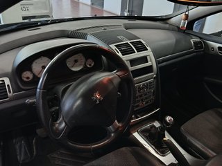 Peugeot 407 2.0 HDi 136cv sport pack