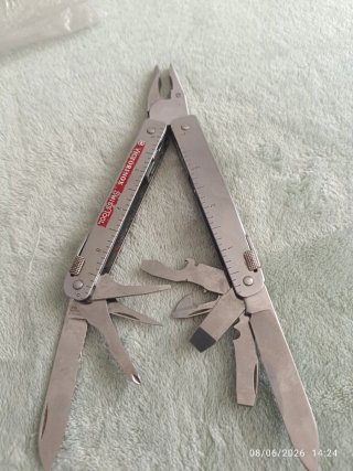 Victorinox Swiss tool multiusos