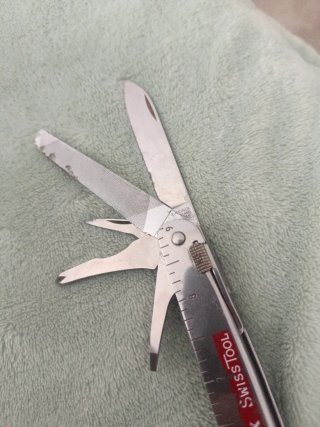 Victorinox Swiss tool multiusos
