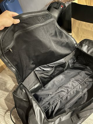 Maleta de viaje Trolley Helly Hansen 90L Negra