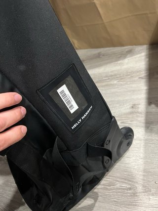 Maleta de viaje Trolley Helly Hansen 90L Negra