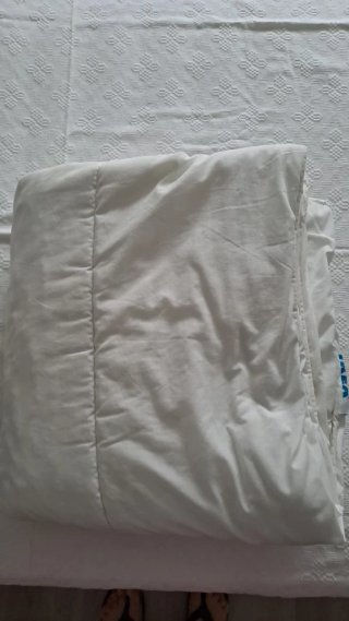 Funda nórdica y relleno blanco y negro