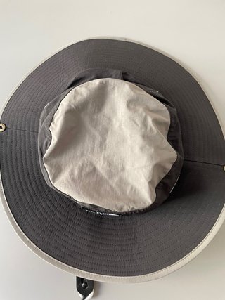 Gorro The North Face Negro y Gris