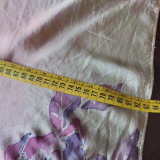 Foulard seta dipinto rose con borsina omaggio