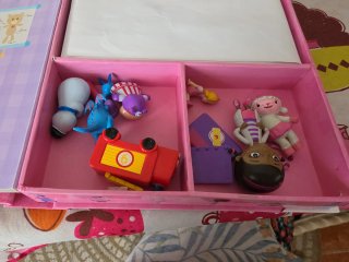 Doctora Juguetes. Mi libro-juego: Incluye un cu...
