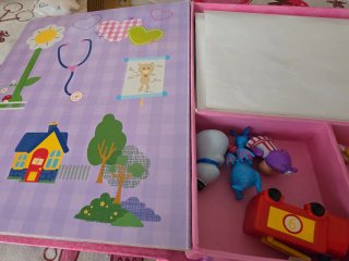 Doctora Juguetes. Mi libro-juego: Incluye un cu...