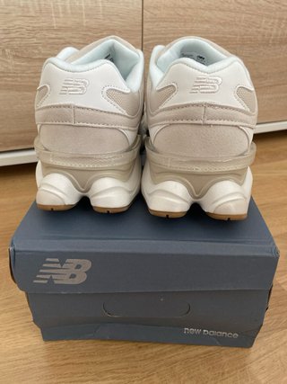Zapatillas New Balance 9060 Beige