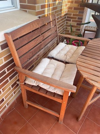 Banco de jardín de madera y tela