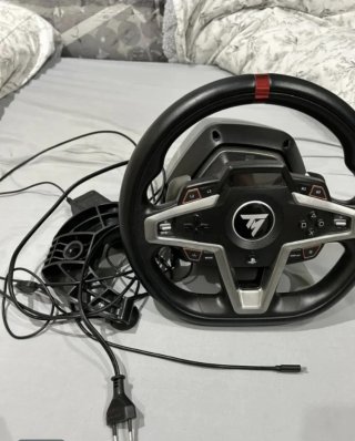 Volante Thrustmaster T248 PS4/PS5/PC