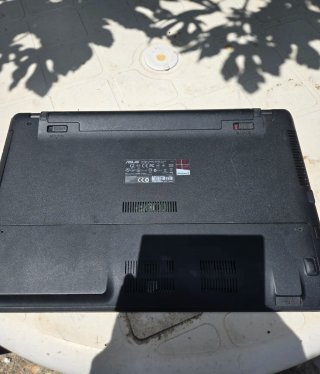 Portátil Asus F550C i5 6GB RAM