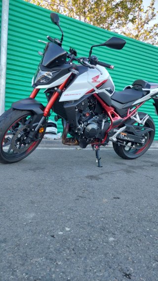Honda Hornet 750