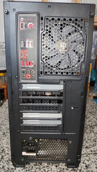 PC Gaming Ryzen 7 3800X + RTX 4060 + 32GB RAM 3600